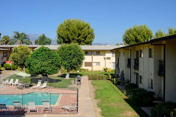 Park Columbia Apts property